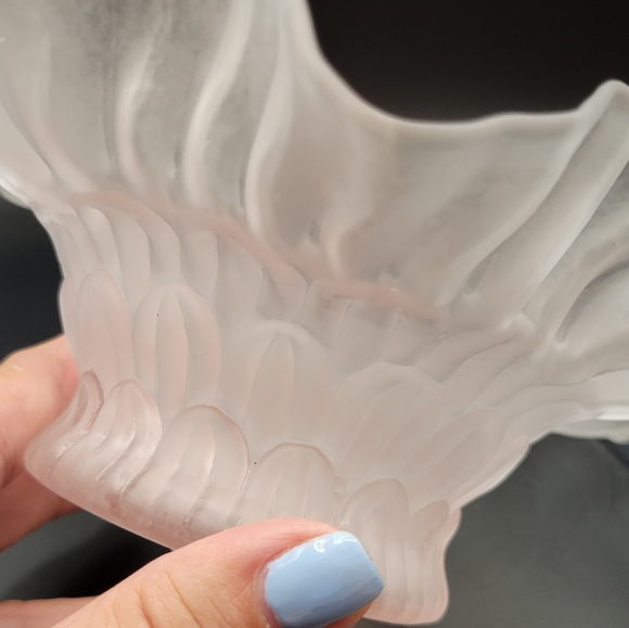 Vintage Frosted Pink Glass Bonbon Crimped Edge Depression Glass Vase - Picture 4 of 7